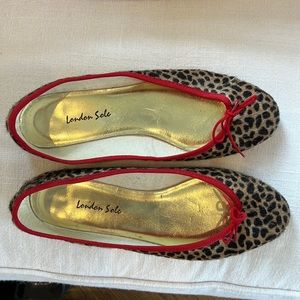 London Sole ballerina flats